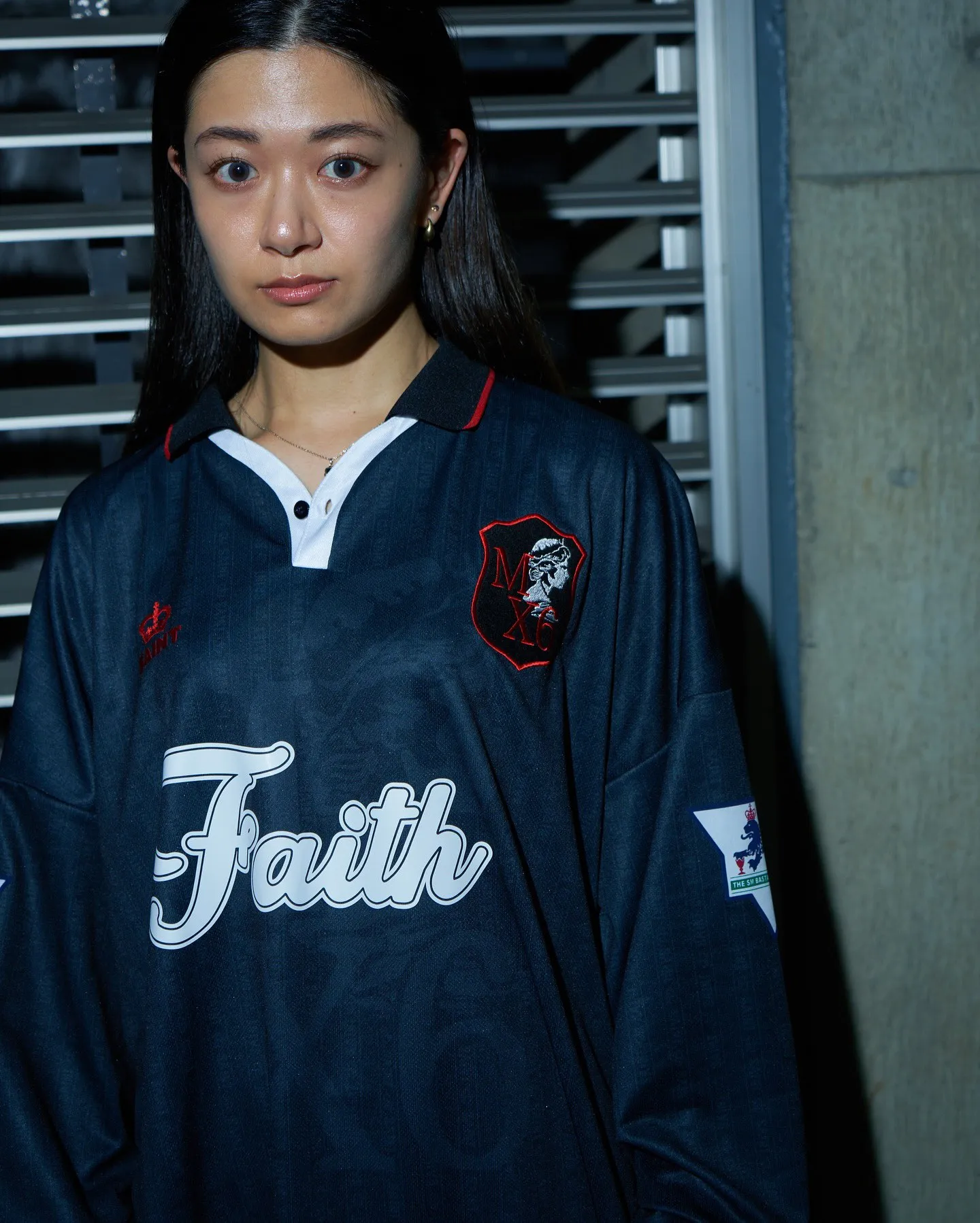 SAINT M×××××× SOCCER SHIRT 'FAITH'/BLK FAITH Football Long Sleeve Black S-XL This design has a lot of craftsmanship Digital fabric printing/front positioning printing laser cutting Offset printing + flocking printing + embossing Imported Behringer machine embroidery Flat machine collar + cuffs Genuine consistent main mark/wash mark/cherub mark